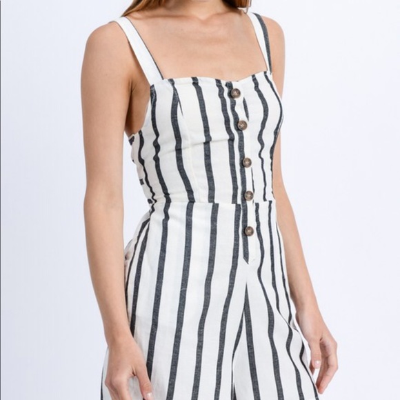 🆕 Elodie Striped Linen Button Up Bow Back Romper - Picture 5 of 6